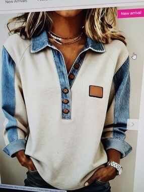 NWT DENIM TRIM BUTTON FRONT DETAIL TOP SZ L